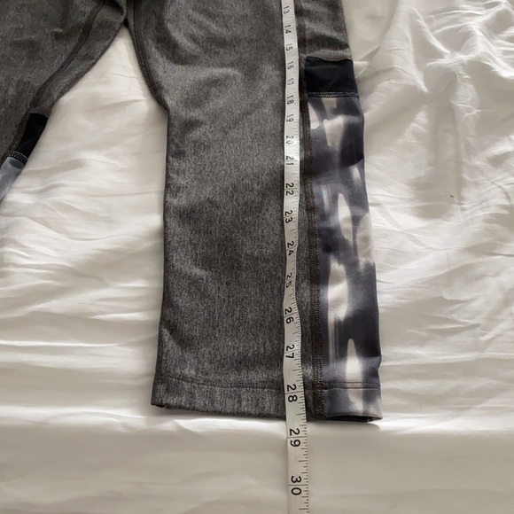 Under Armour Leggings - Picture 7 of 7